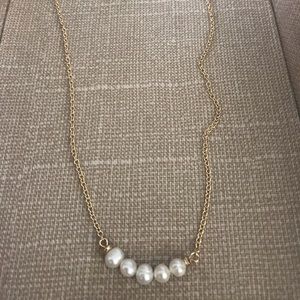 Delicate pearl necklace